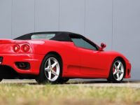 Ferrari 360 Modena Spider - Manual 3.6L V8 producing 395 bhp - <small></small> 105.000 € <small>TTC</small> - #38