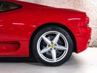 Ferrari 360 Modena V8 3.6 400 - <small>A partir de </small>1.180 EUR <small>/ mois</small> - #11