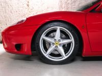 Ferrari 360 Modena V8 3.6 400 - <small>A partir de </small>1.180 EUR <small>/ mois</small> - #8