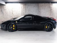 Ferrari 458 Italia Spider V8 4.5 570 - <small>A partir de </small>2.160 EUR <small>/ mois</small> - #8