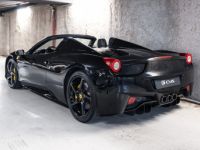 Ferrari 458 Italia Spider V8 4.5 570 - <small>A partir de </small>2.160 EUR <small>/ mois</small> - #13