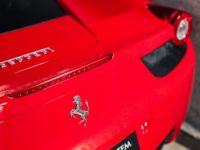 Ferrari 458 Italia V8 4.5 570 Rosso Scuderia - <small>A partir de </small>2.290 EUR <small>/ mois</small> - #15