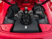 Ferrari 458 Spider *Rosso Fuoco, Atelier Spec* - <small></small> 249.000 € <small>TTC</small> - #35