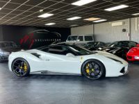 Ferrari 488 GTB - Origine France POZZI - Sièges Racing - Pack Carbone Extérieur Et Intérieur - Jupes Latérales Et Becquet AR Carbone Novitec - Gar. 12 Mois - <small></small> 219.900 € <small>TTC</small> - #6