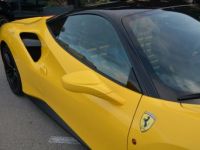 Ferrari 488 GTB 3.9 V8 670 CV FULL CARBON Giallo Modena LIFT JBL LOA : 1 730 Euros Par Mois - <small></small> 219.900 € <small>TTC</small> - #10