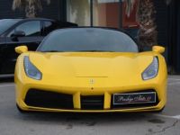 Ferrari 488 GTB 3.9 V8 670 CV FULL CARBON Giallo Modena LIFT JBL LOA : 1 730 Euros Par Mois - <small></small> 219.900 € <small>TTC</small> - #11