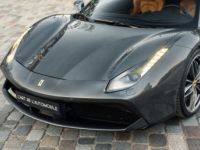 Ferrari 488 GTB *Grigio Silverstone & Cuoio* - <small></small> 224.900 € <small>TTC</small> - #33