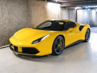 Ferrari 488 Spider Finition Atelier V8 3.9 670 - <small>A partir de </small>2.320 EUR <small>/ mois</small> - #2