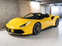 Ferrari 488 Spider Finition Atelier V8 3.9 670 - <small>A partir de </small>2.320 EUR <small>/ mois</small> - #1