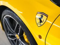 Ferrari 488 Spider Finition Atelier V8 3.9 670 - <small>A partir de </small>2.320 EUR <small>/ mois</small> - #13