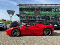 Ferrari 488 Spider V8 3.9 670 ch  Carbon Céramic * LIFT * entretien Ferrari de 7 ans jusqu'au 04/2026 ° Garantie Ferrari Approved 24 mois Reconductible - <small></small> 265.490 € <small>TTC</small> - #4