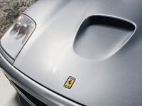 Ferrari 575M Maranello V12 5.7 515 Grigio Titanio - <small>A partir de </small>1.350 EUR <small>/ mois</small> - #5