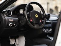 Ferrari 599 GTB Fiorano F1 HGTE Handling - <small></small> 240.000 € <small>TTC</small> - #11