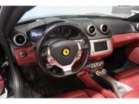 Ferrari California 4.3i - BVA  .  - SUIVI - GARANTIE - <small></small> 114.990 € <small>TTC</small> - #9