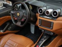 Ferrari California T - <small></small> 149.900 € <small>TTC</small> - #23