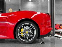 Ferrari California T Ferrari CALIFORNIA T V8 560 - <small></small> 142.900 € <small>TTC</small> - #13