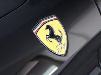 Ferrari California T V8 4.0 560ch Handling Special - <small>A partir de </small>990 EUR <small>/ mois</small> - #11