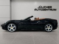 Ferrari California V8 4.3 L 460 Climatisation automatique bizone Écran tactile Régulateur de vitesse Garantie Power15 chez Ferrari possible ! - <small></small> 119.990 € <small>TTC</small> - #8