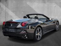 Ferrari California V8 4.3 L 460 Climatisation automatique bizone Pack sport  Sièges sport et chauffants Garantie FERRARI Approved 08/2024 Reconductible ! - <small></small> 132.990 € <small>TTC</small> - #2