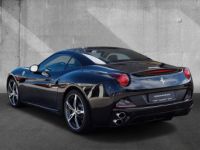 Ferrari California V8 4.3 L 460 Climatisation automatique bizone Pack sport  Sièges sport et chauffants Garantie FERRARI Approved 08/2024 Reconductible ! - <small></small> 132.990 € <small>TTC</small> - #8