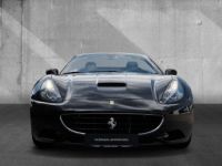 Ferrari California V8 4.3 L 460 Climatisation automatique bizone Pack sport  Sièges sport et chauffants Garantie FERRARI Approved 08/2024 Reconductible ! - <small></small> 132.990 € <small>TTC</small> - #11