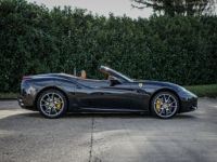 Ferrari California V8 460 Ch 2+2 – PARFAIT ETAT – Historique Complet – Dernière Révision chez FERRARI en 09/2024 - Garantie 12 Mois - <small></small> 103.750 € <small></small> - #12