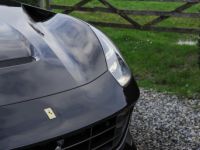 Ferrari F12 Berlinetta - New car - Only 2.930 km - <small></small> 315.000 € <small>TTC</small> - #3
