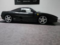 Ferrari F355 F355 SPIDER MANUAL - <small></small> 135.000 € <small>TTC</small> - #45