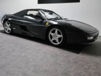 Ferrari F355 F355 SPIDER MANUAL - <small></small> 135.000 € <small>TTC</small> - #47