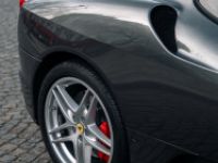 Ferrari F430 – Grigio Silverstone Pack Carbone Intérieur Complet Première Main Française - <small></small> 114.900 € <small></small> - #8