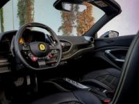 Ferrari F8 Tributo Spider - <small></small> 359.000 € <small>TTC</small> - #4