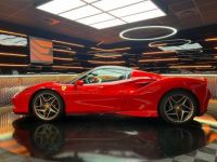 Ferrari F8 Tributo SPIDER 3.9 720 DCT - <small></small> 369.900 € <small>TTC</small> - #4