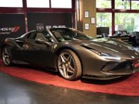 Ferrari F8 Tributo V8 3.9 721 Ch Spider Céramic * LIFT * 1èreM * JBL * Entretien Ferrari De 7 Ans Jusqu'au 04/2028 * Garantie Ferrari Approved 04/2026 Reconductible - <small></small> 305.990 € <small></small> - #3