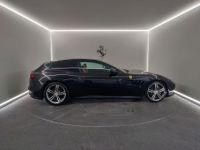 Ferrari GTC4 Lusso GTC4 Lusso V12 6.3 689 ch Noir  Garantie Ferrari Approved 12 mois - <small></small> 212.000 € <small>TTC</small> - #6