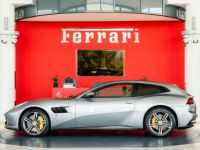 Ferrari GTC4 Lusso V12 6.3 689 Ch * T.Panorama Noir Titanio Métallisé Caméra LIFT Céramic JBL T.Pano. Sièges Sports Et Chauffants Ferrari Approved - <small></small> 210.990 € <small>TTC</small> - #5