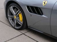 Ferrari GTC4 Lusso V12 6.3 689 ch *Lift*Carbon* T.Panorama JBL Gris Titanio Métallic Ferrari Approved Garantie 12 mois Prémium - <small></small> 225.990 € <small>TTC</small> - #6