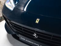 Ferrari GTC4 Lusso V12 6.3 690 Blu Pozzi - <small>A partir de </small>2.230 EUR <small>/ mois</small> - #5