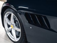 Ferrari GTC4 Lusso V12 6.3 690 Blu Pozzi - <small>A partir de </small>2.230 EUR <small>/ mois</small> - #8