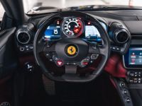Ferrari GTC4 Lusso V12 6.3 690 Blu Pozzi - <small>A partir de </small>2.230 EUR <small>/ mois</small> - #27