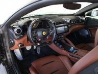 Ferrari GTC4 Lusso V12 6.3 690ch - <small>A partir de </small>2.690 EUR <small>/ mois</small> - #14