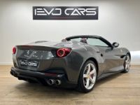 Ferrari Portofino V8 3.9 600 ch Apple CarPlay / Caméra Volant Carbone LEDS Grigio Silverstone - <small></small> 214.990 € <small>TTC</small> - #2