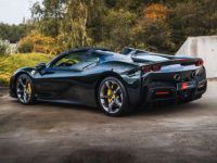 Ferrari SF90 Stradale Spider 1st Owner- Lift Verde Zeltweg Carbon - <small></small> 499.900 € <small>TTC</small> - #17