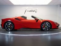 Ferrari SF90 Stradale SPIDER Spider 4.0 V8 780 ch PHEV  - <small></small> 569.900 € <small>TTC</small> - #4