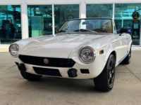 Fiat 124 Spider - <small></small> 27.000 € <small>TTC</small> - #1