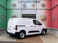 Fiat Doblo Fg M 800kg Electrique 136ch Batterie 50 kWh Cabine Moduwork 3 places Pro Lounge Connect - <small></small> 29.490 € <small>TTC</small> - #7