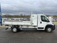 Fiat Ducato Benne 2.3 MJT 130ch Pack Professional 1erMain 3Places Clim GPS TVA20% 18,250 Euro H.T. - <small></small> 21.900 € <small>TTC</small> - #12