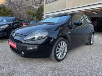 Fiat Punto 1.4 MULTIAIR TURBO 16V 135CH LOUNGE 3P/ CRITERE 1 / - <small></small> 6.499 € <small>TTC</small> - #1