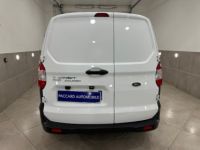 Ford Courrier COURIER ESSENCE 100CV 1ERE MAIN BOITE 6 TVA RECUP - <small></small> 12.000 € <small>TTC</small> - #6