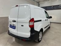 Ford Courrier COURIER ESSENCE 100CV 1ERE MAIN BOITE 6 TVA RECUP - <small></small> 12.000 € <small>TTC</small> - #10