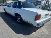 Ford Crown Victoria ltd  - <small></small> 15.200 € <small>TTC</small> - #4